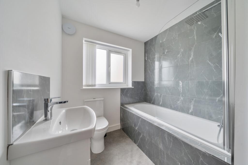 Additional property image - 8b The Old Sidings, Foulridge, Colne, BB8 7GQ