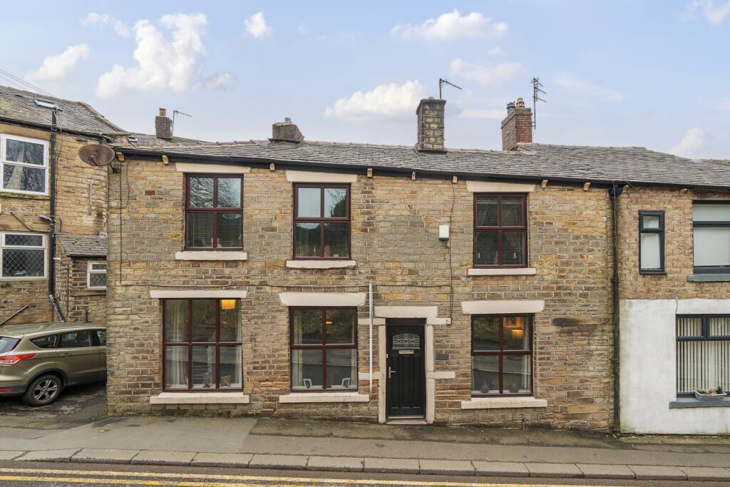 Main image of property: Stamford Road, Mossley, Ashton-under-Lyne, OL5 0LJ