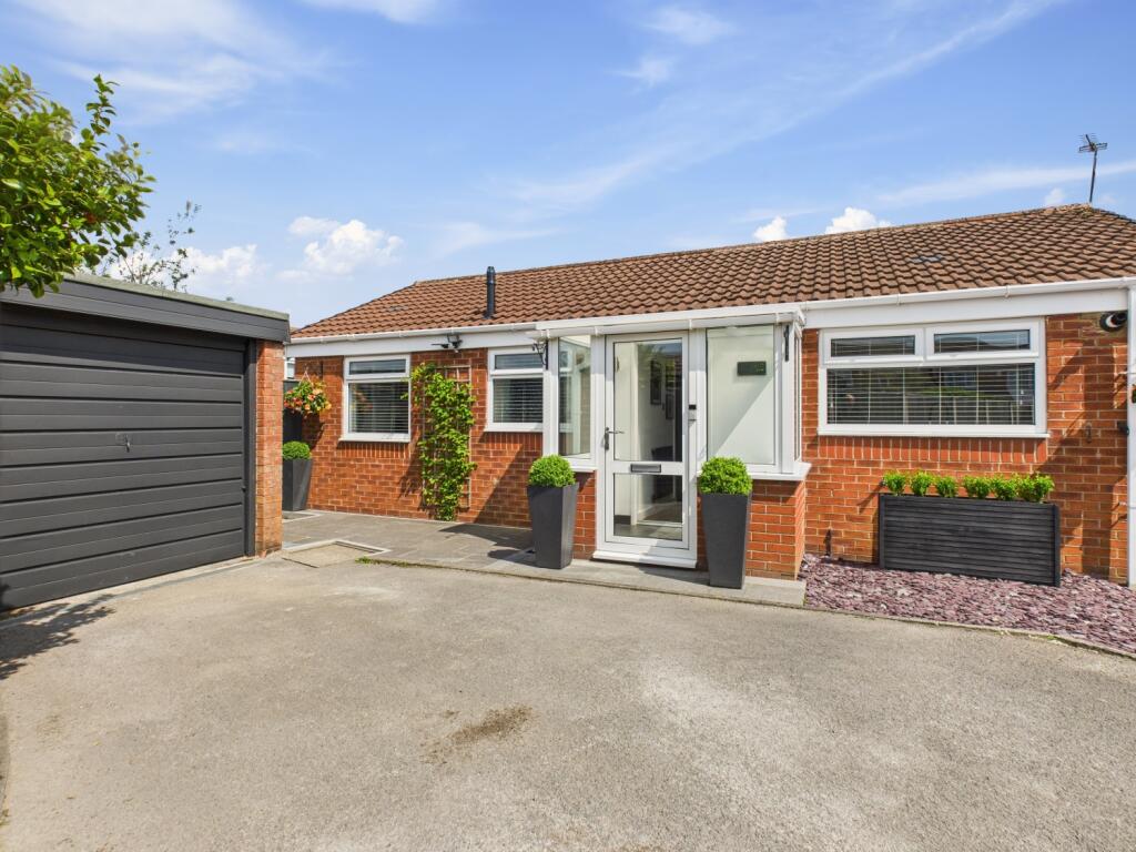 Main image of property: South Ridge, Denton, Manchester, M34 3TJ
