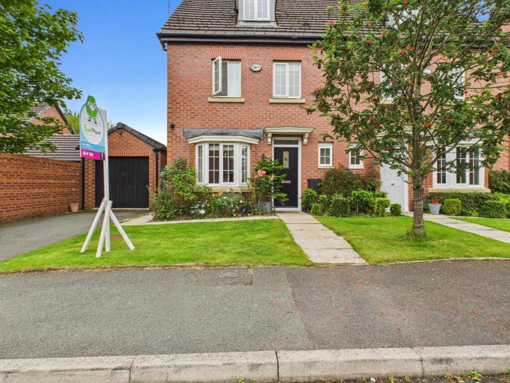 Main image of property: Waterside View, Droylsden, Manchester M43 6EN