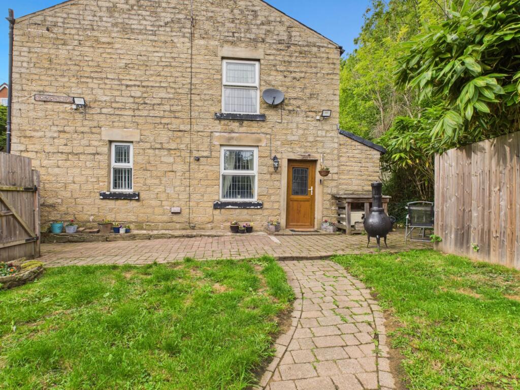 Main image of property: 22 Thorncliff Wood, Hollingworth SK14 8NJ