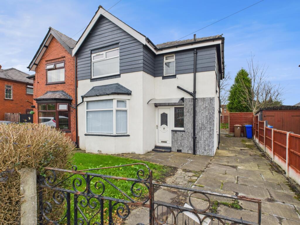 Main image of property: Birch Lane, Dukinfield, SK16 5AZ