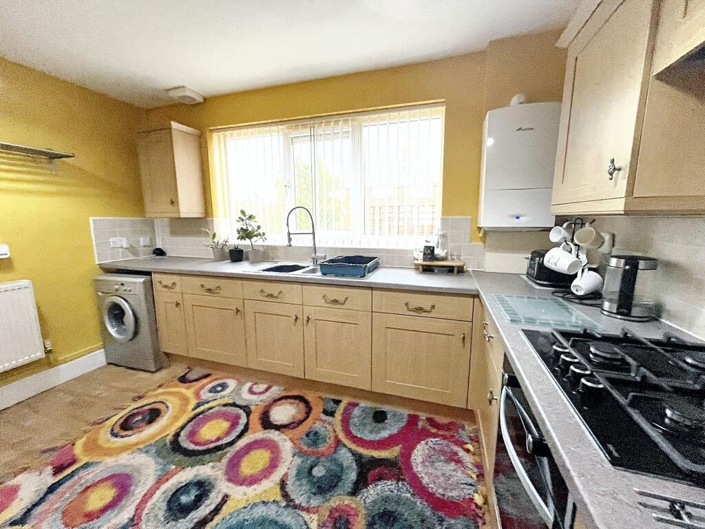 Additional property image - Green Lane, Sealand, CH5