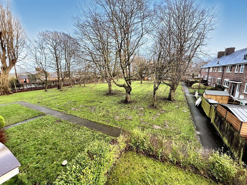 Additional property image - Green Lane, Sealand, CH5