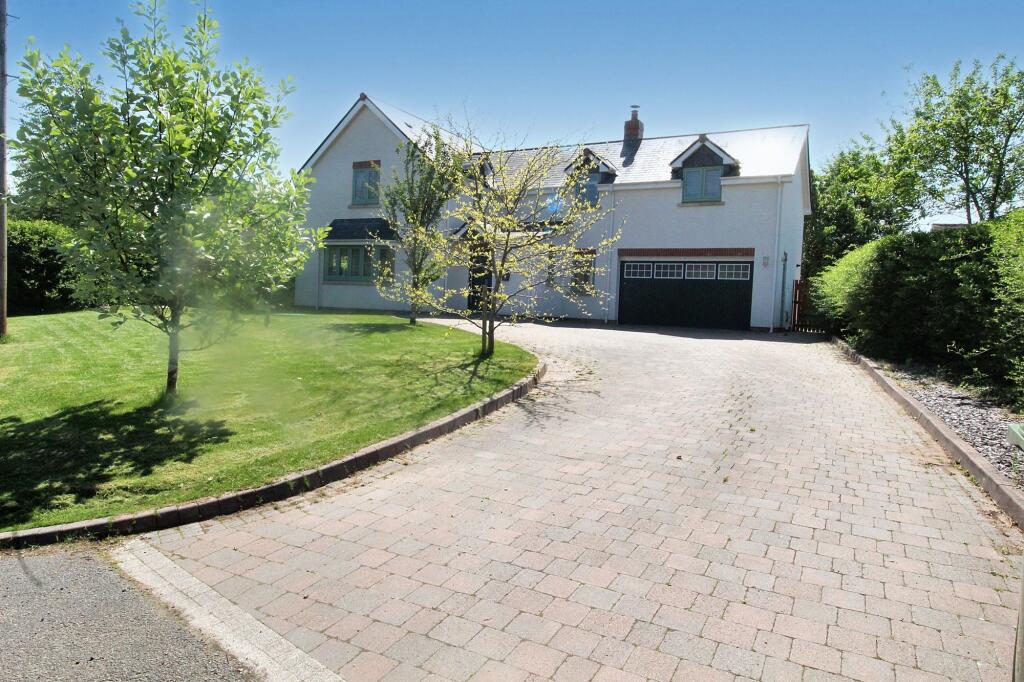 Main image of property: Chorlton Lane, Cuddington, SY14