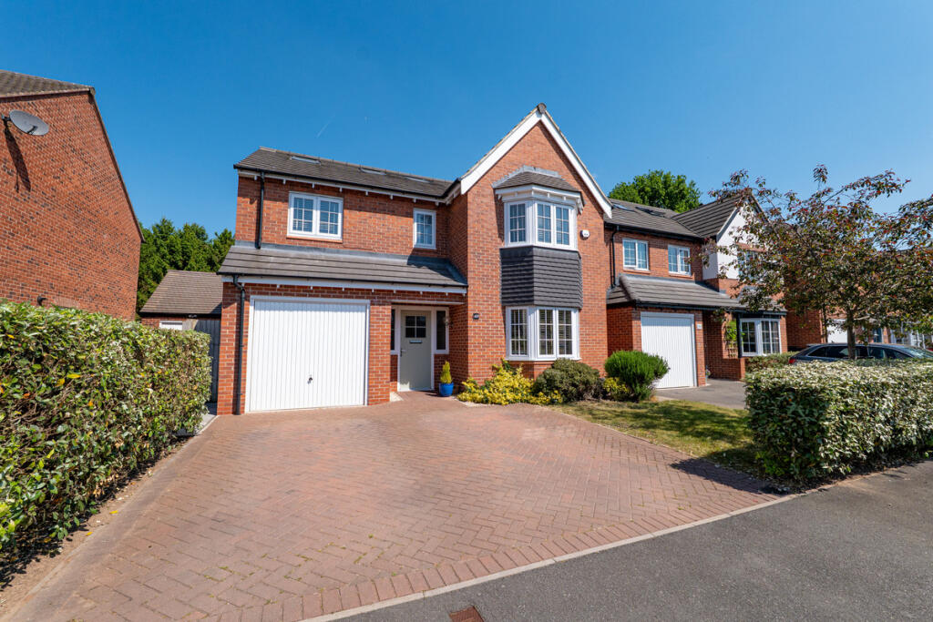 Main image of property: Sutton Crescent, Barton-under-Needwood, DE13