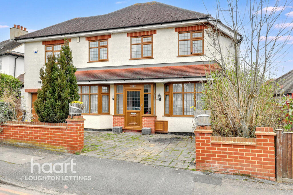 Main image of property: Brooklyn Avenue, Loughton