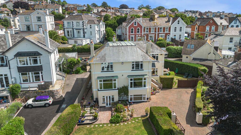 Main image of property: Reed Vale, Teignmouth, TQ14