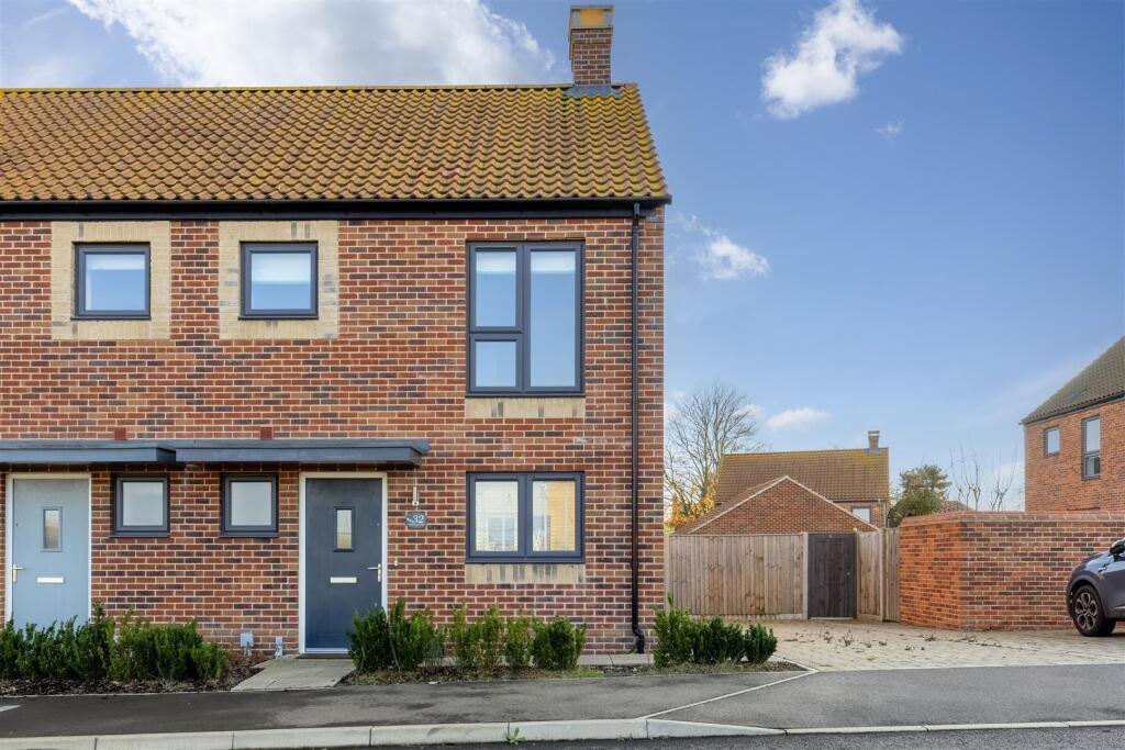 Main image of property: Calthorpe Drive, Cringleford, NR4