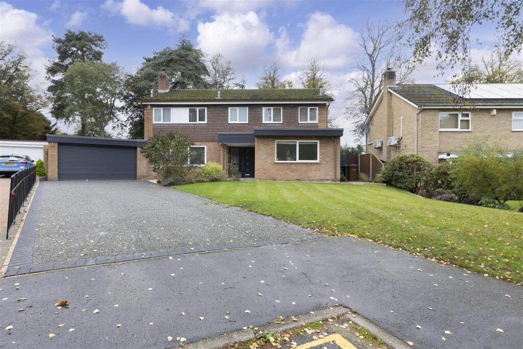 Main image of property: Cringleford Chase, Cringleford, NR4