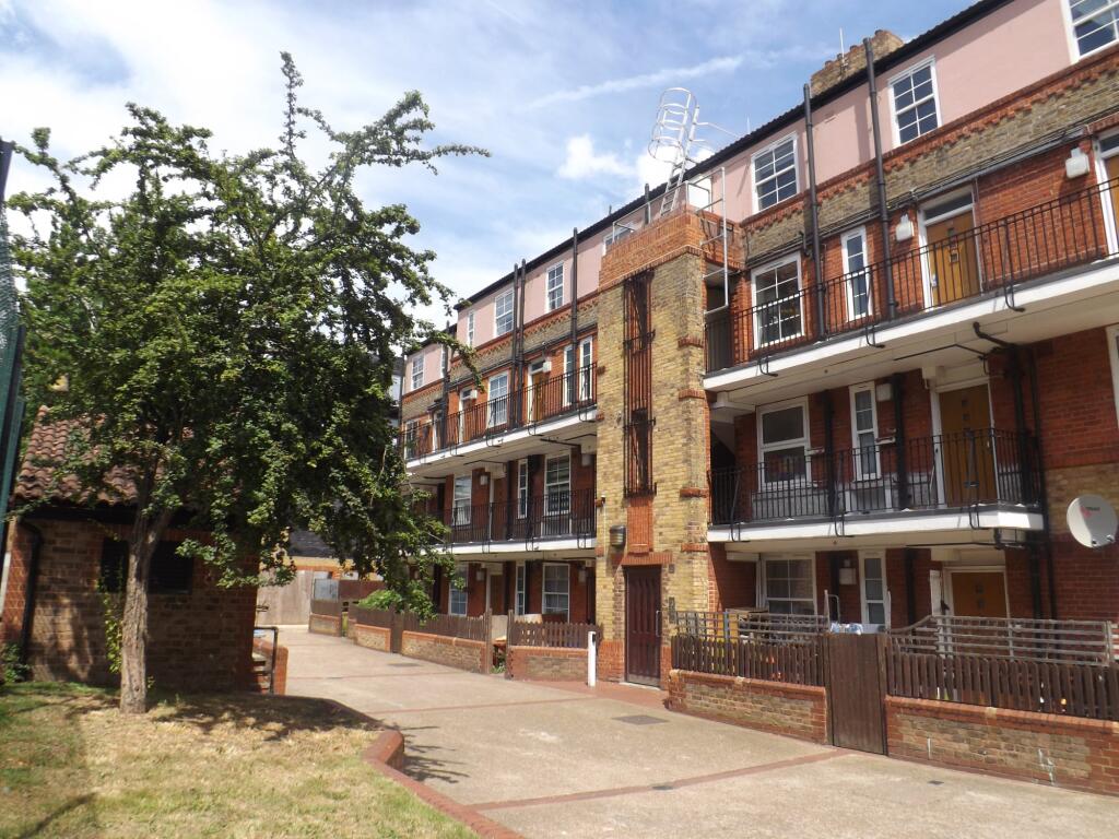 Main image of property: Vauban Estate SE16