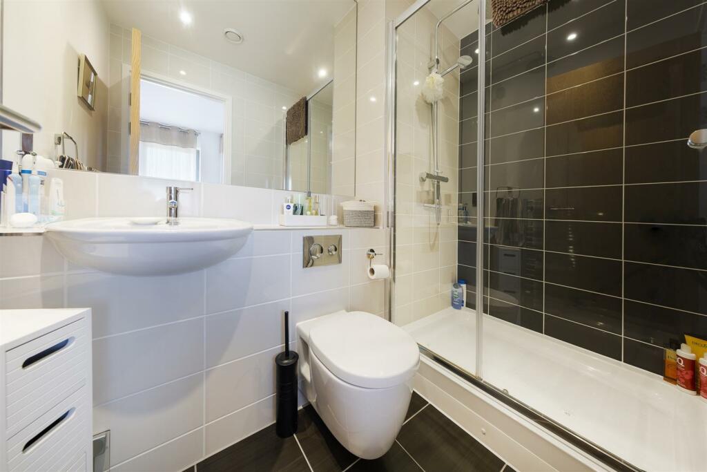 Additional property image - Gaol Ferry Steps, Wapping Wharf
