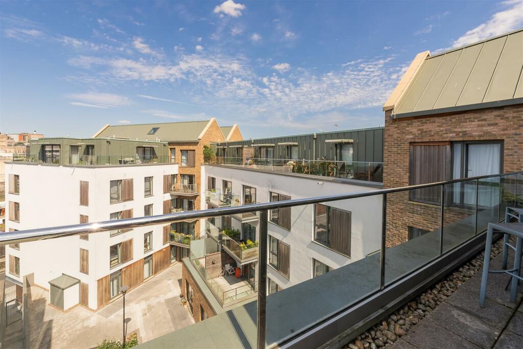 Additional property image - Gaol Ferry Steps, Wapping Wharf