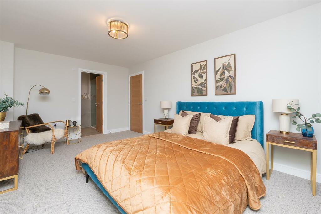 Additional property image - Westleigh Road, Westerleigh, Bristol