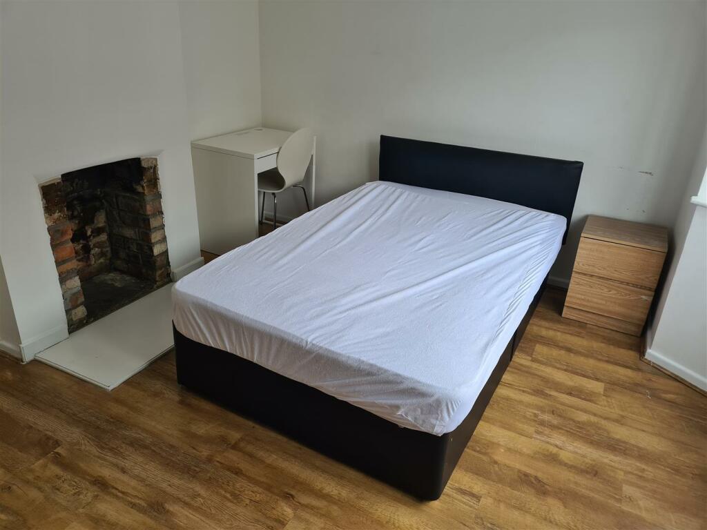 Additional property image - Carlton Park, Redfield