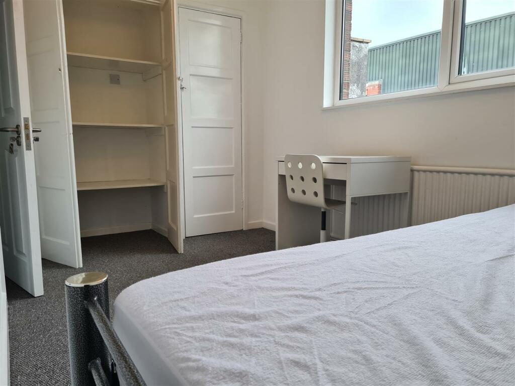 Additional property image - Carlton Park, Redfield