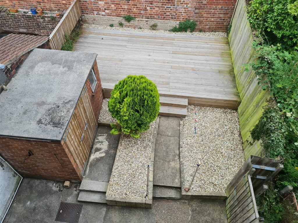 Additional property image - Carlton Park, Redfield