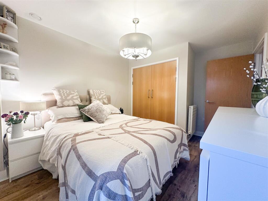 Additional property image - Gaol Ferry Steps, Bristol