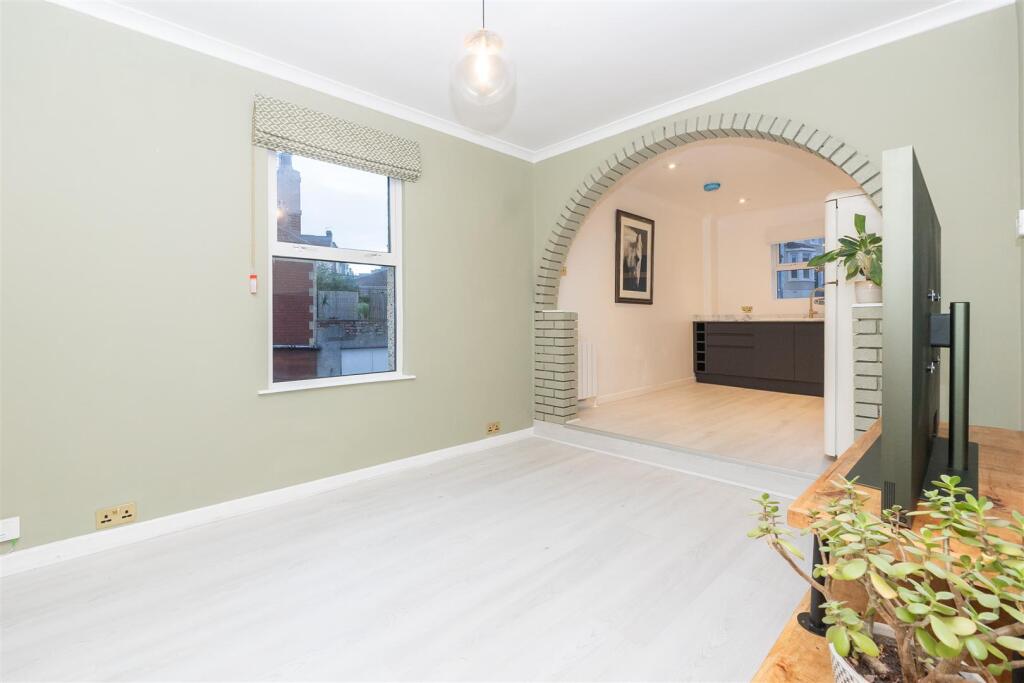 Main image of property: Aubrey Road, Bristol