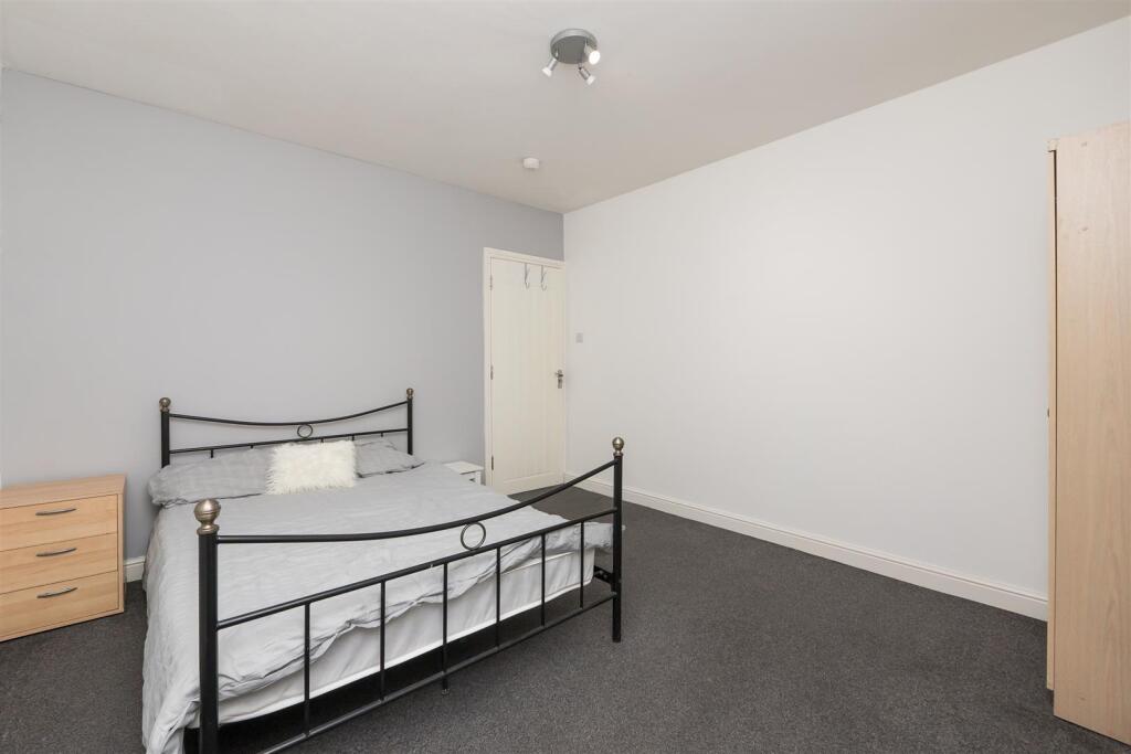 Main image of property: Deep Pit Road, Bristol