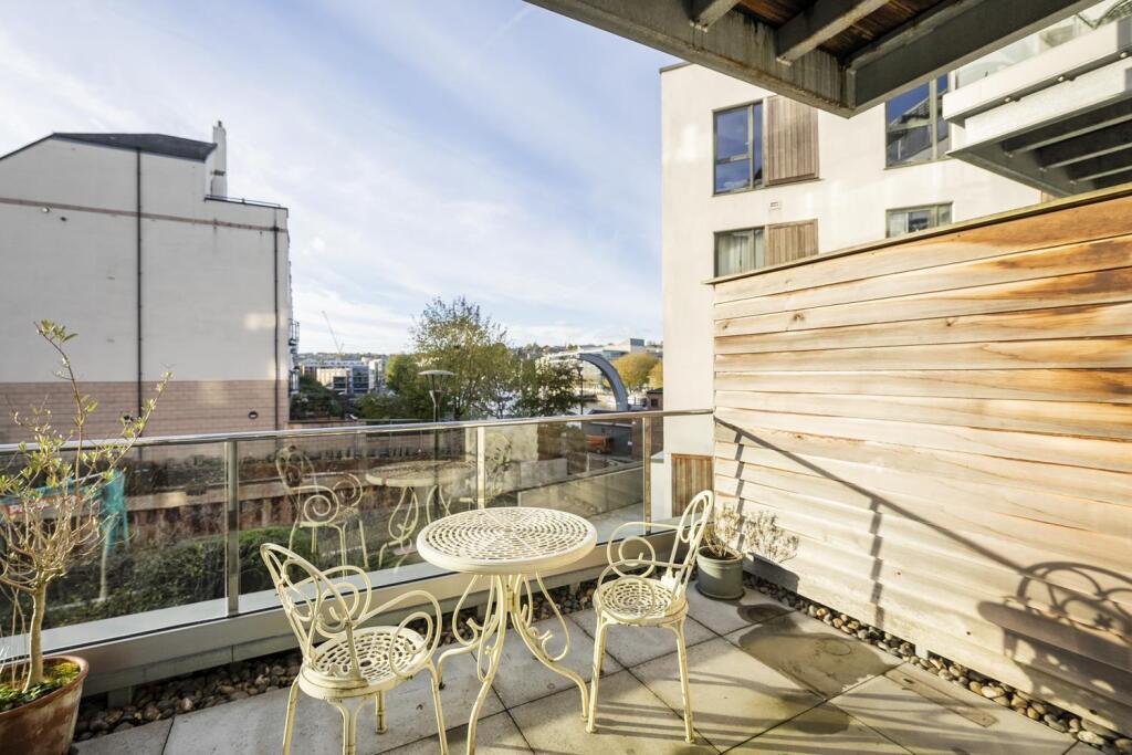 Additional property image - Anchorage, Gaol Ferry Steps, Bristol