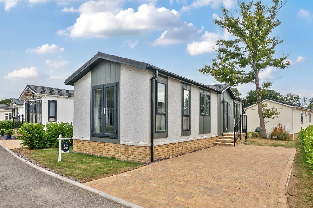 Main image of property: Blandford Road,
Poole, 
Dorset, 
BH16 6AB