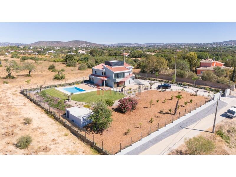 Main image of property: Algarve, Fonte Santa