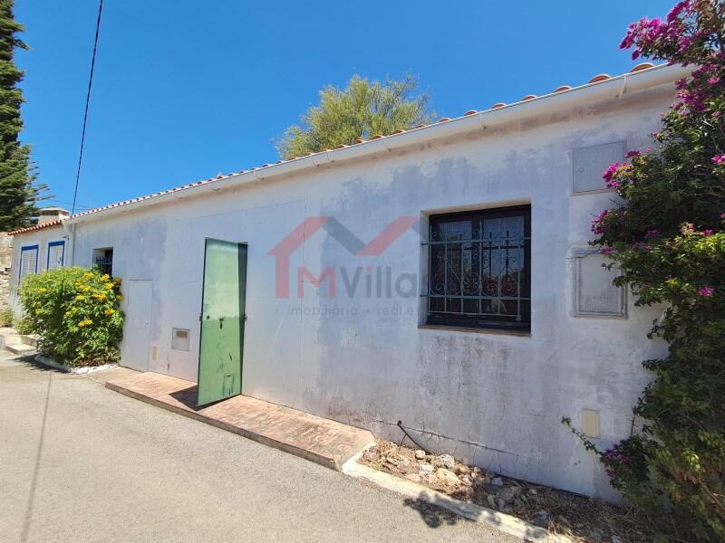 Main image of property: Algarve, Salir
