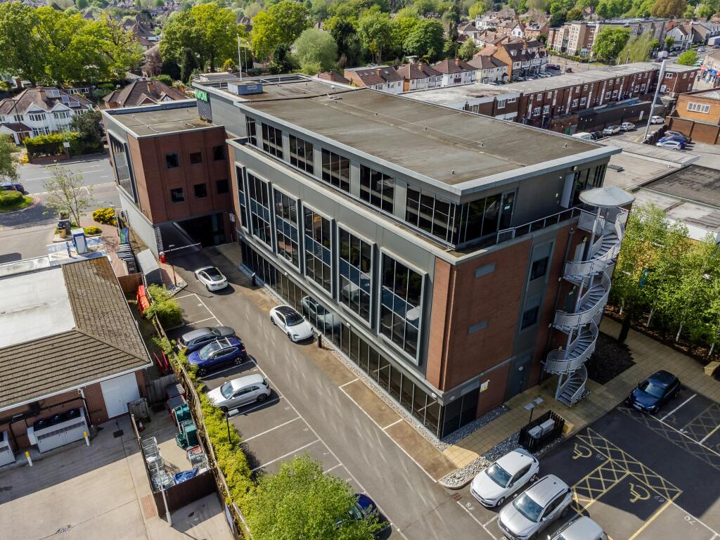 Avon_House_May 08 2024_1812HDR.jpg