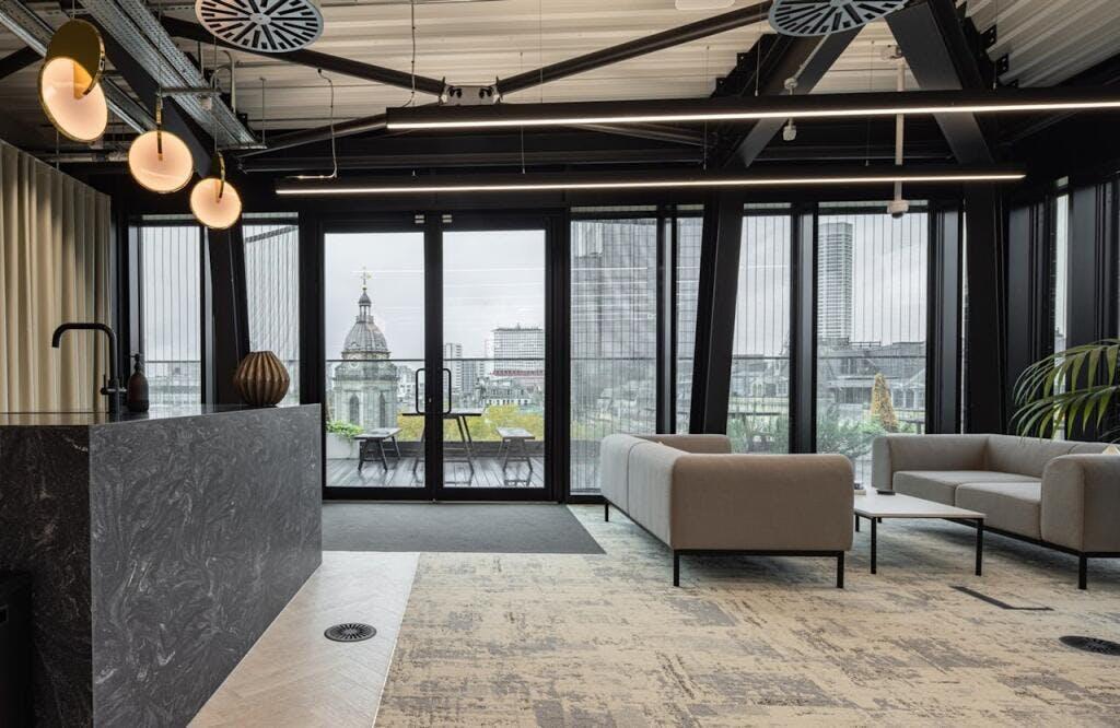 Seventh Floor 4.jpeg