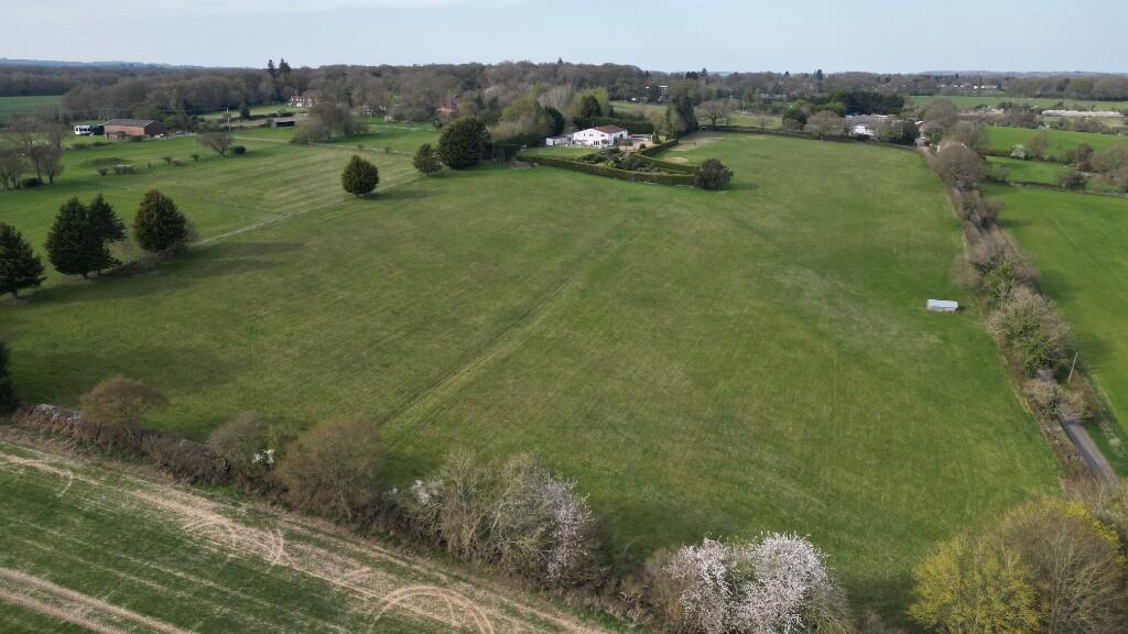 Main image of property: Little Heath Lane, Berkhamsted, Hertfordshire, HP4