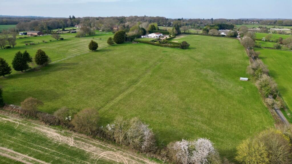 Main image of property: Little Heath Lane, Berkhamsted, Hertfordshire, HP4