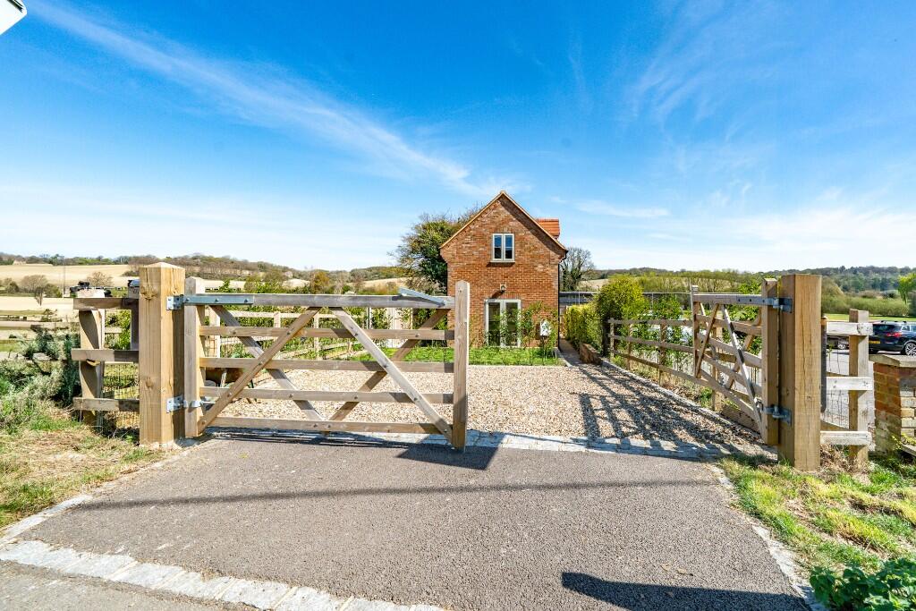 Main image of property: Dudswell Lane, Berkhamsted, Hertfordshire, HP4