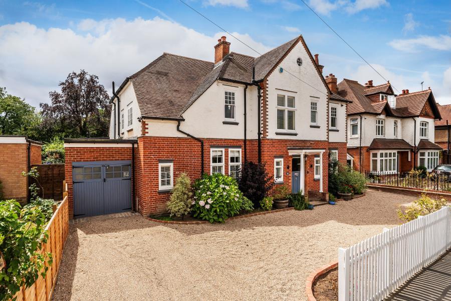 Main image of property: Woking, Surrey, GU22