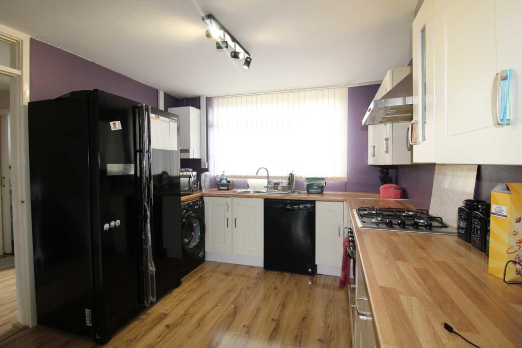 Main image of property: Crawley Drive, Hemel Hempstead