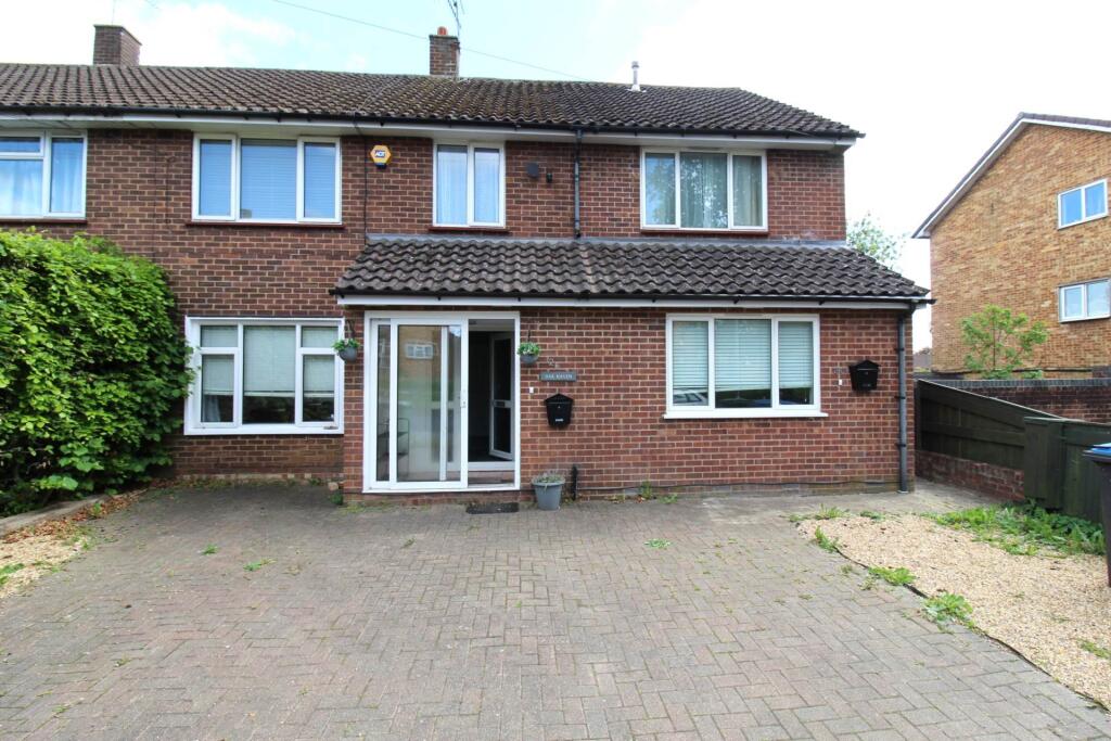 Main image of property: Wood Lane End, Hemel Hempstead