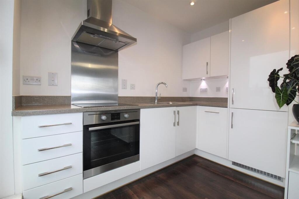 Main image of property: Serra House, St Albans