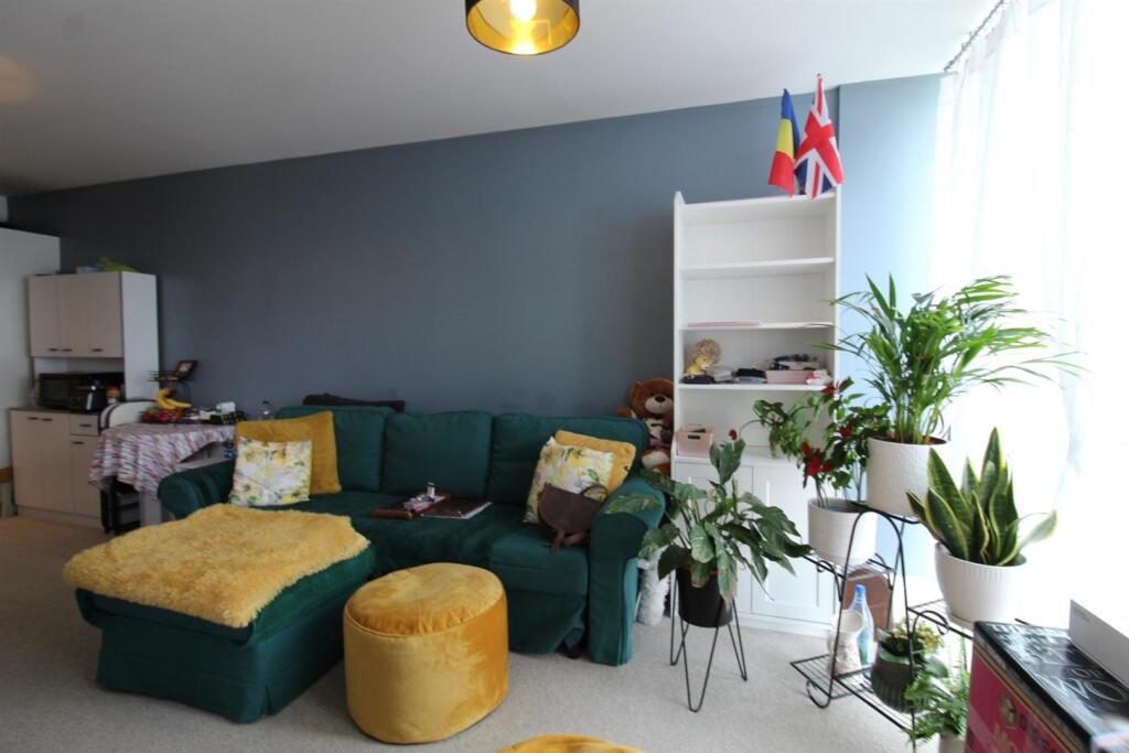 Main image of property: Kd Tower, Hemel Hempstead