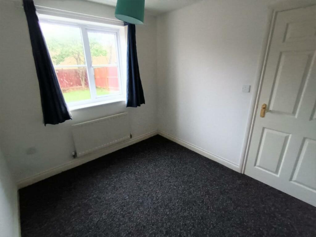 Additional property image - Macdonald Close, Oldbury B69 3LD