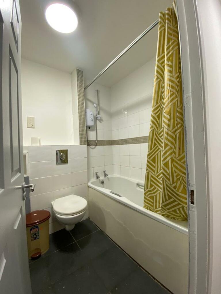 Additional property image - Knoll Croft, Birmingham