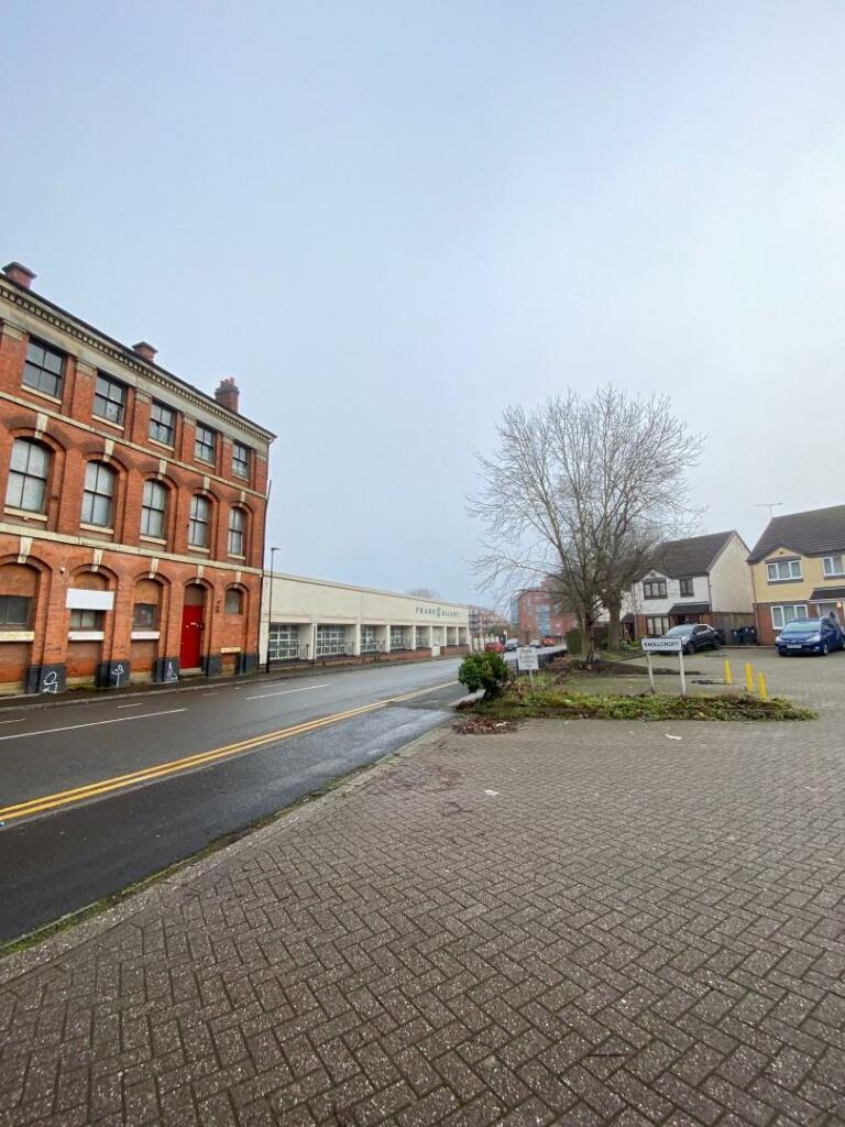 Additional property image - Knoll Croft, Birmingham
