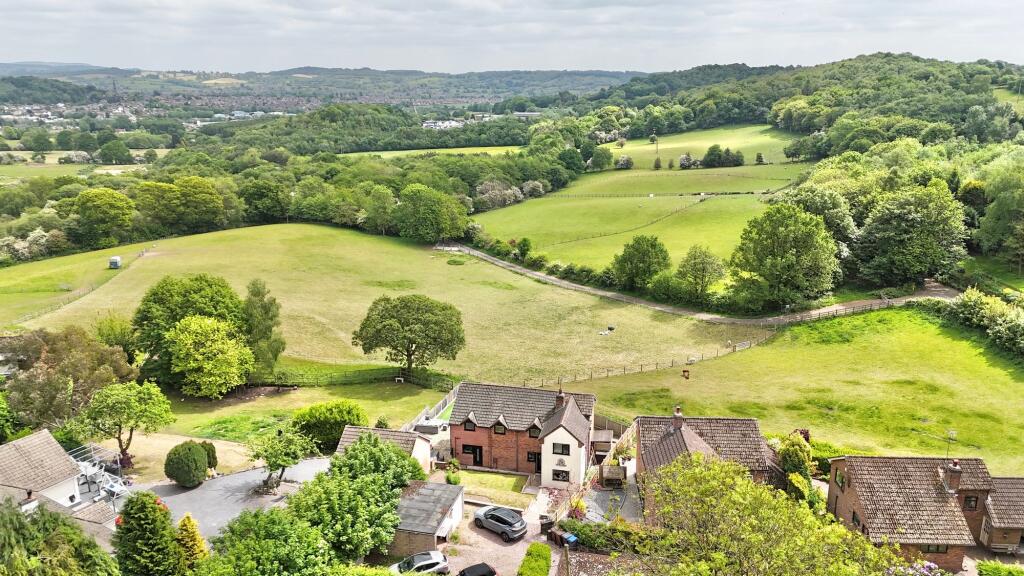 Main image of property: The Boundary, Cheadle, ST10