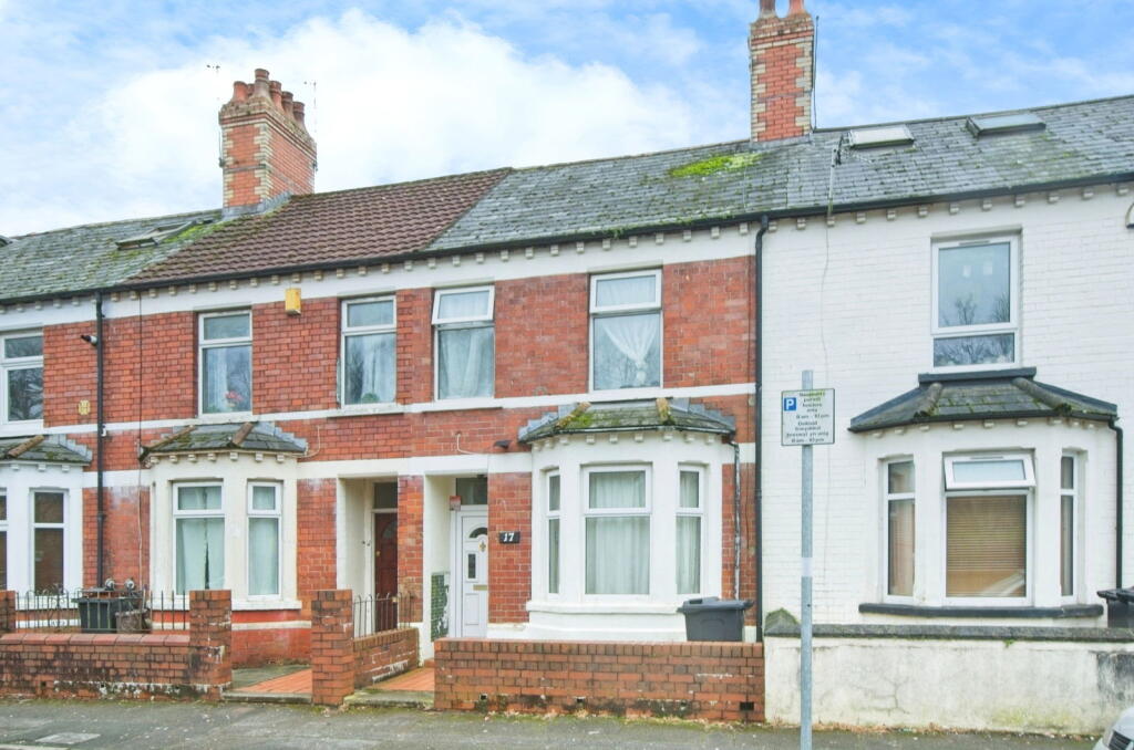 4 bedroom terraced house