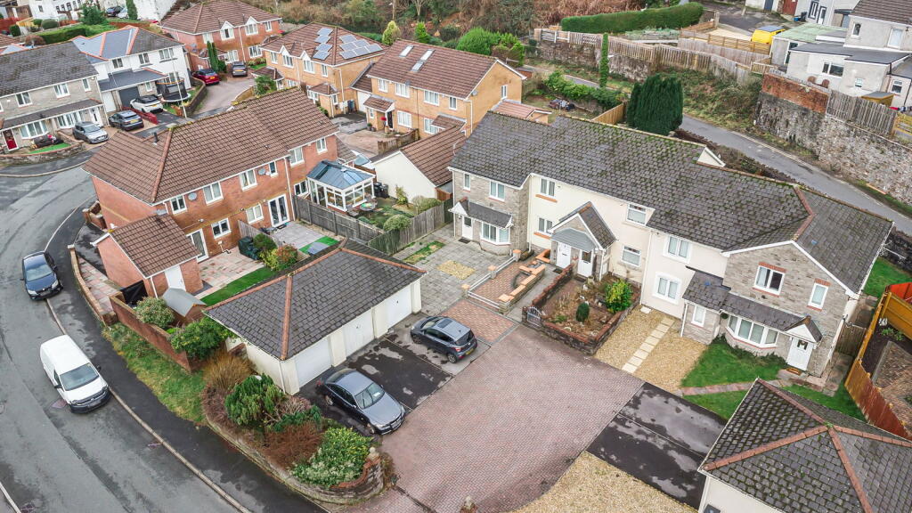 Additional property image - Trevithick Gardens, Merthyr Tydfil