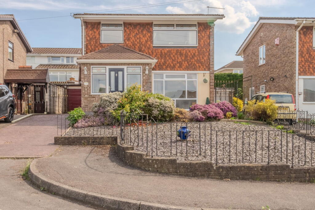 Main image of property: Alder Close, New Inn