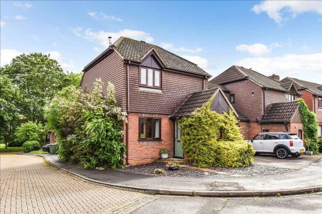 Main image of property: Steeple Way, Fareham, PO14