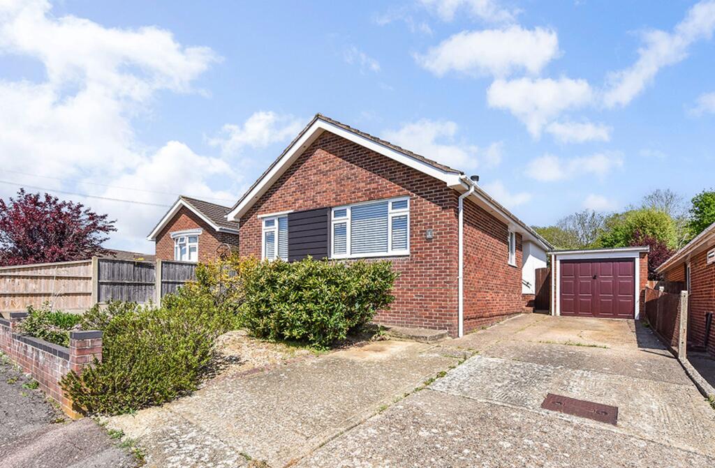Main image of property: Elgin Close, Fareham, PO15