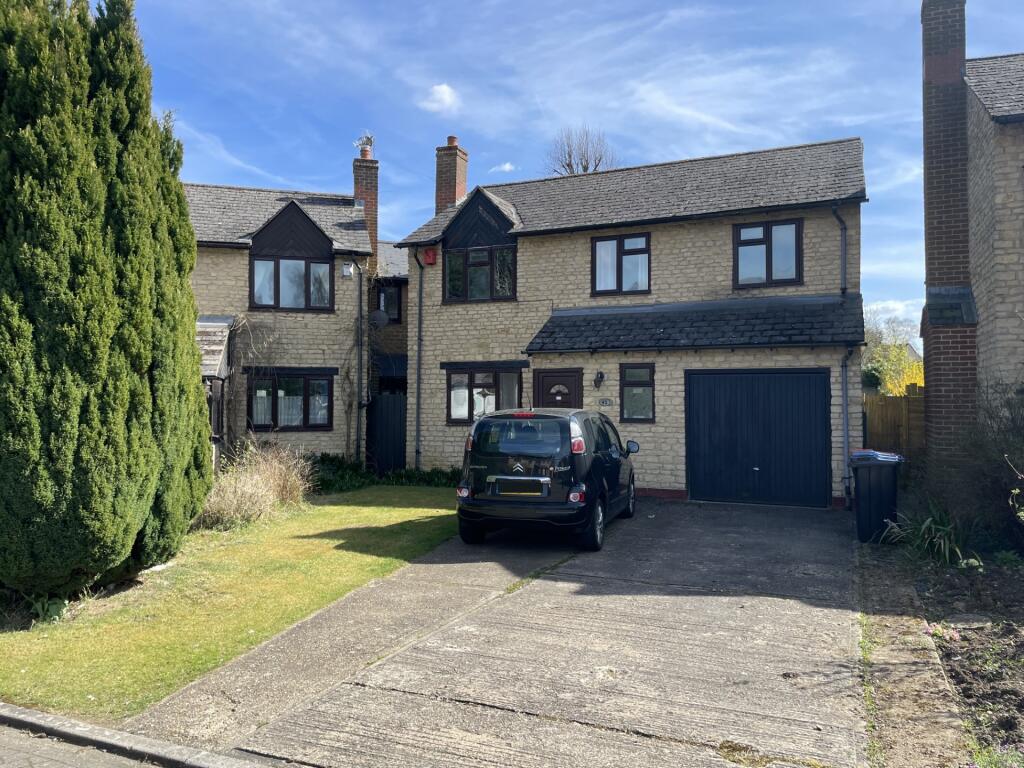 Main image of property: Leaside, Newport Pagnell, MK16 8NH