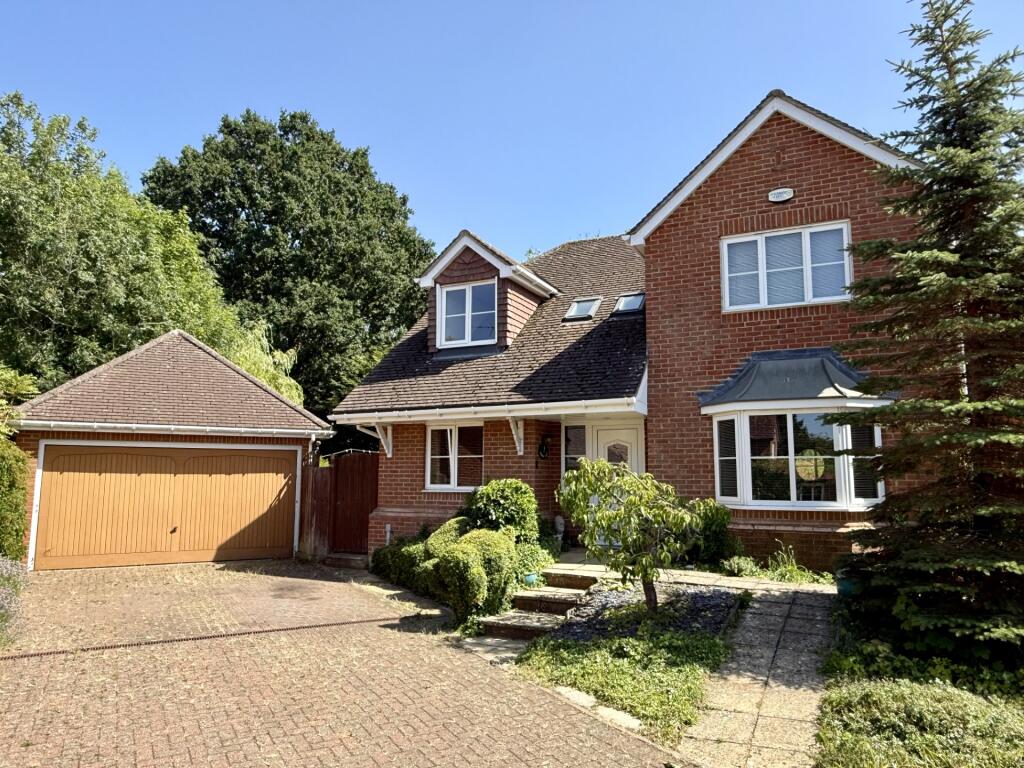 Main image of property: Pippin Close, Newport Pagnell