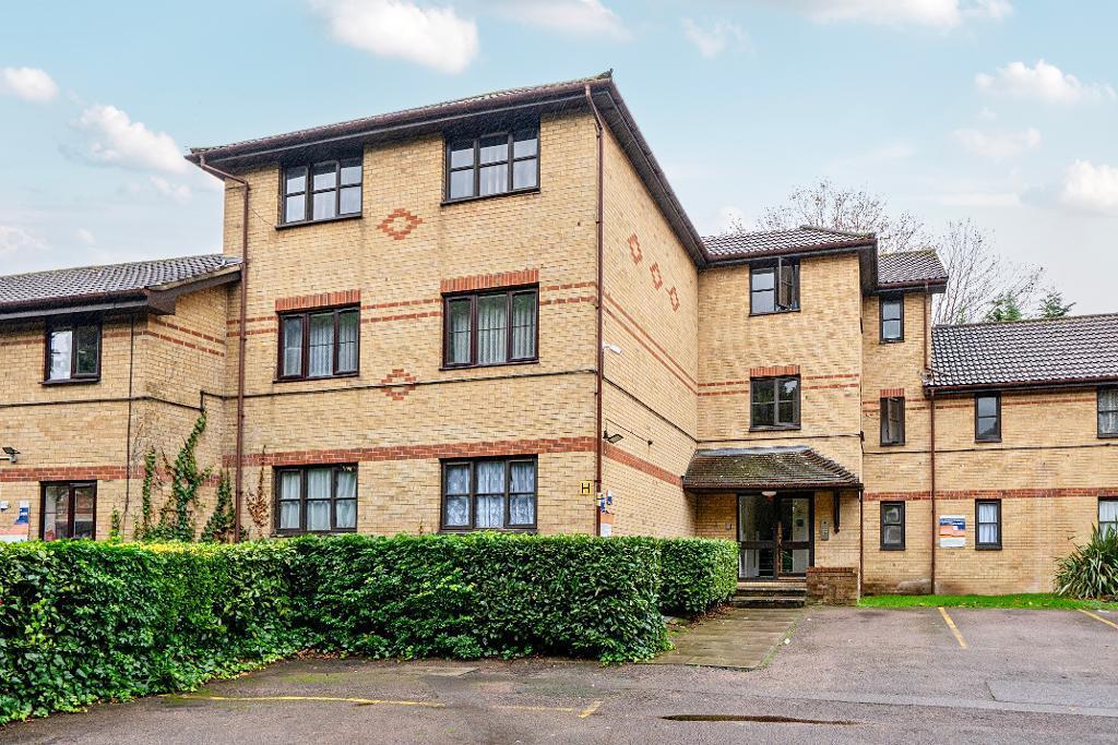 Main image of property: Hickory Close, Edmonton, London, UK, N9 7PY